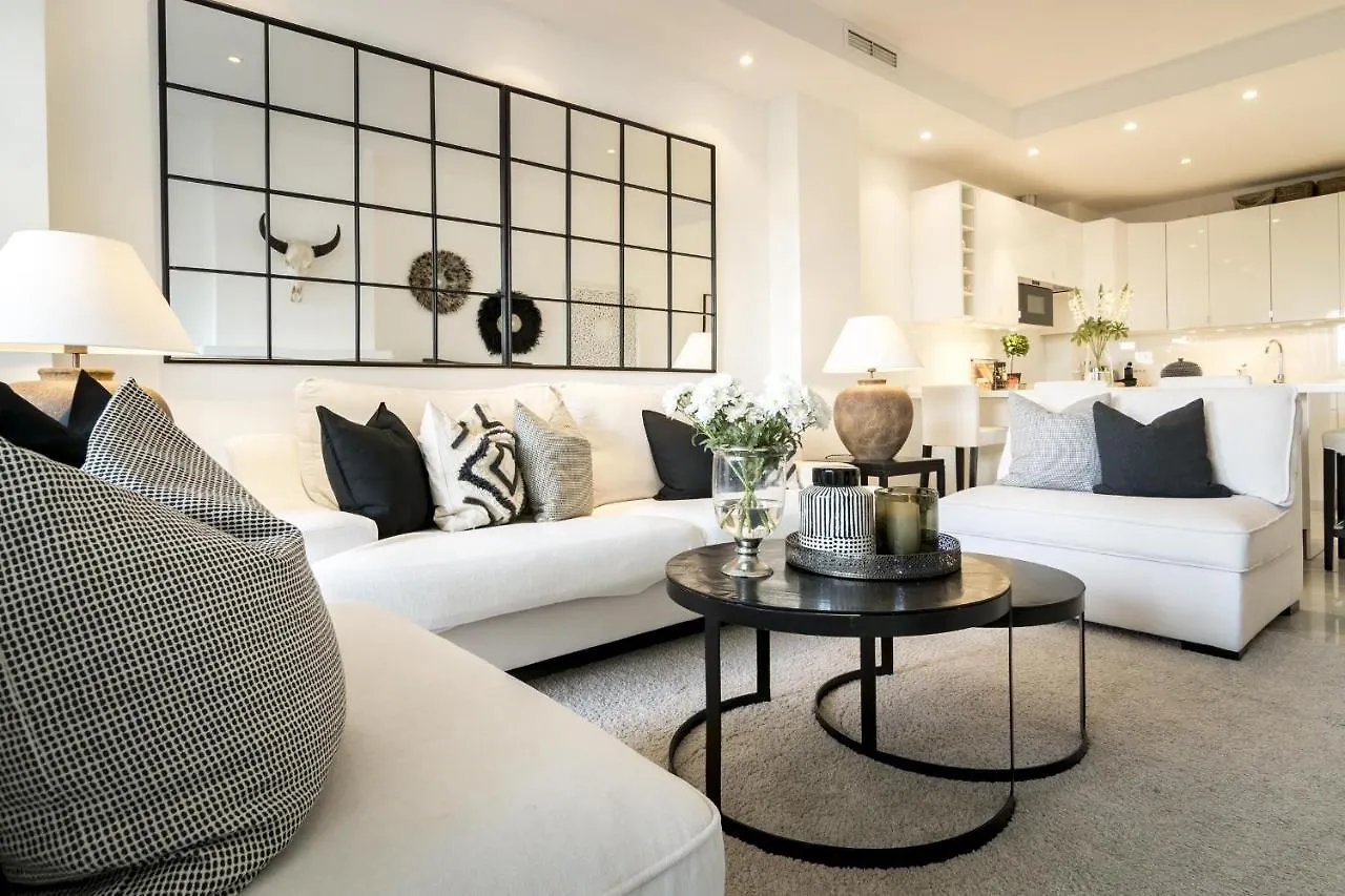 Apartment Cl- 1 Bedroom Walking Distance To Puerto Banus Marbella